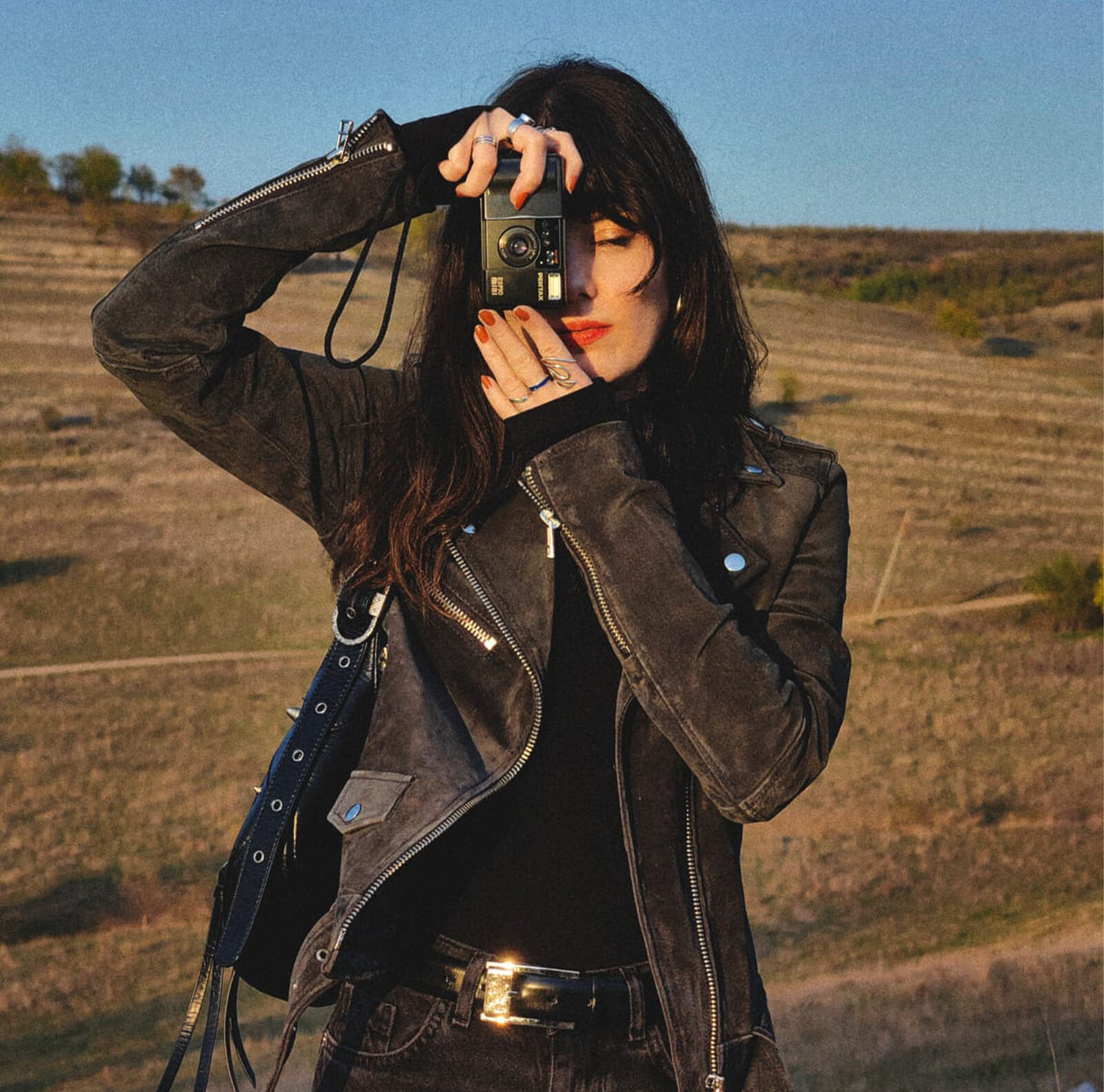 Through the Lens #03 with ISABELA